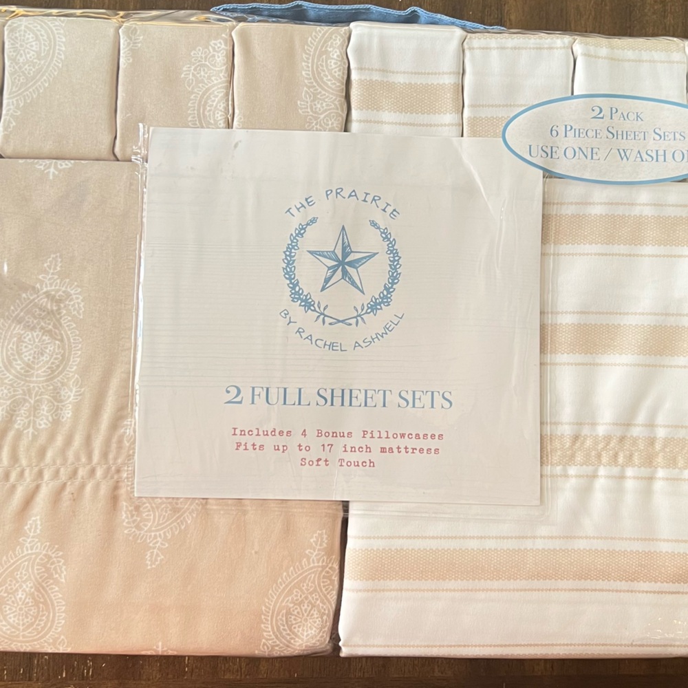 2 full sheet matching sets -12 piece set